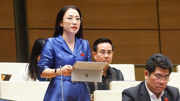 Đề xuất miễn học phí cho sinh viên ngành y trường công lập