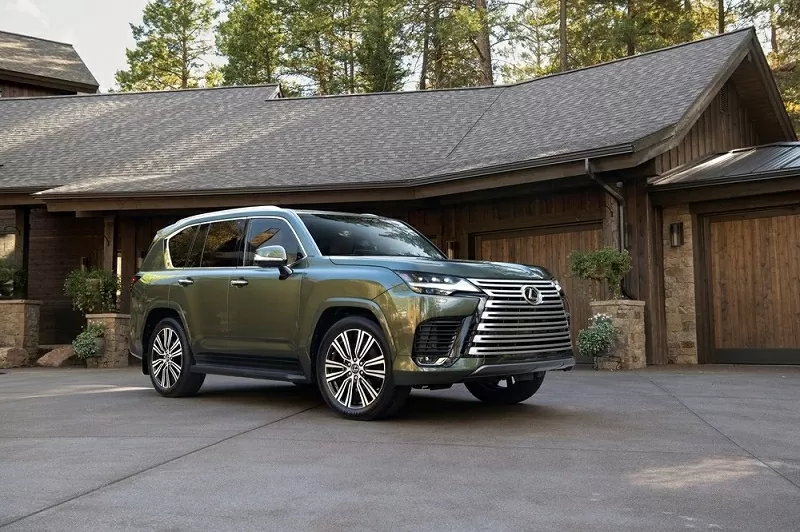 Cập nhật bảng giá xe hãng Lexus mới nhất tháng 12/2025.