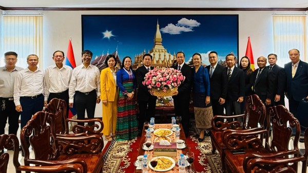 Hai Tổng lãnh sự quán Việt Nam và Lào tại Khon Kaen, Thái Lan tăng cường hợp tác, củng cố quan hệ hữu nghị