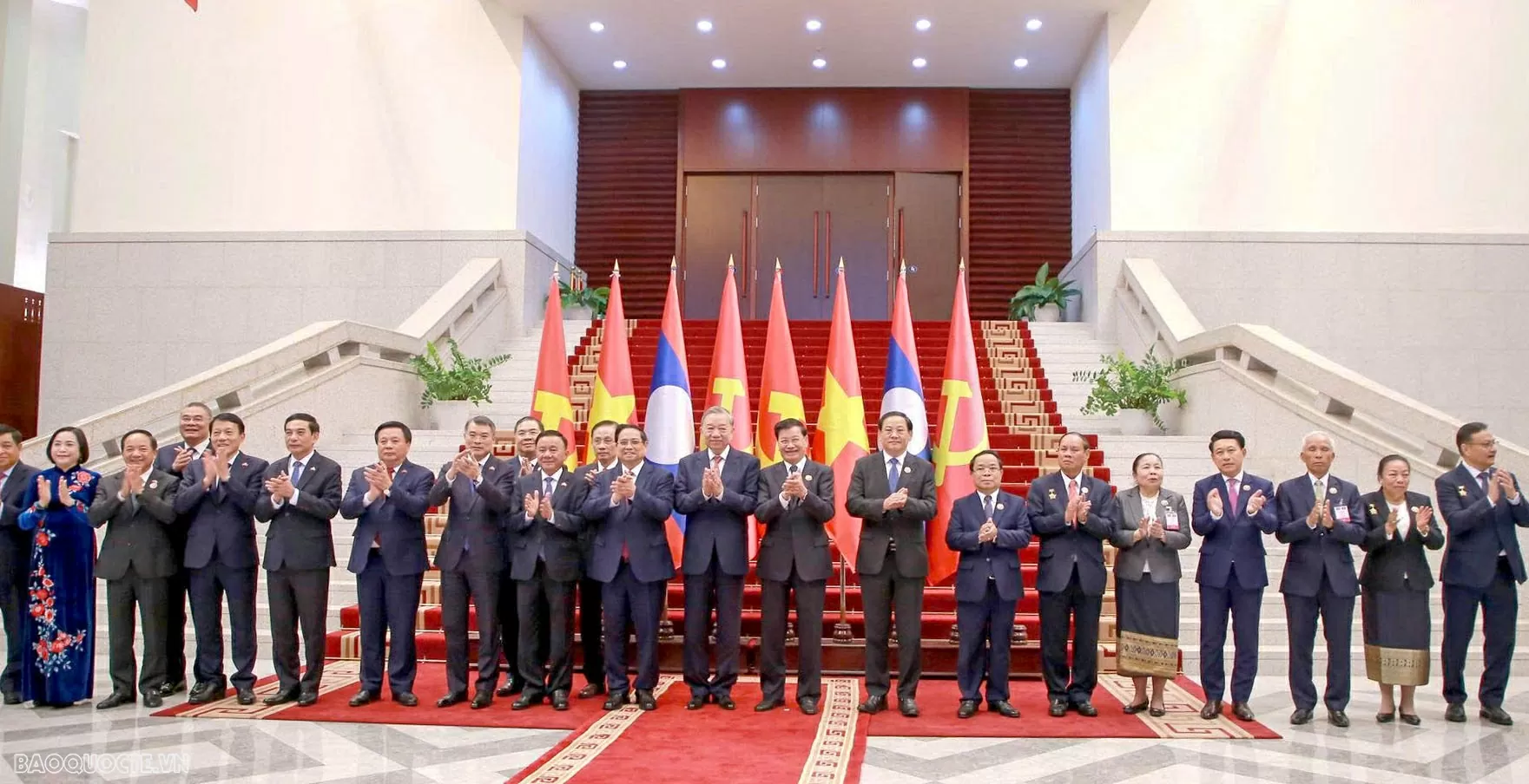 Bộ trưởng Lê Hoài Trung trả lời phỏng vấn về kết quả chuyến thăm cấp Nhà nước tới Lào của Tổng Bí thư Tô Lâm