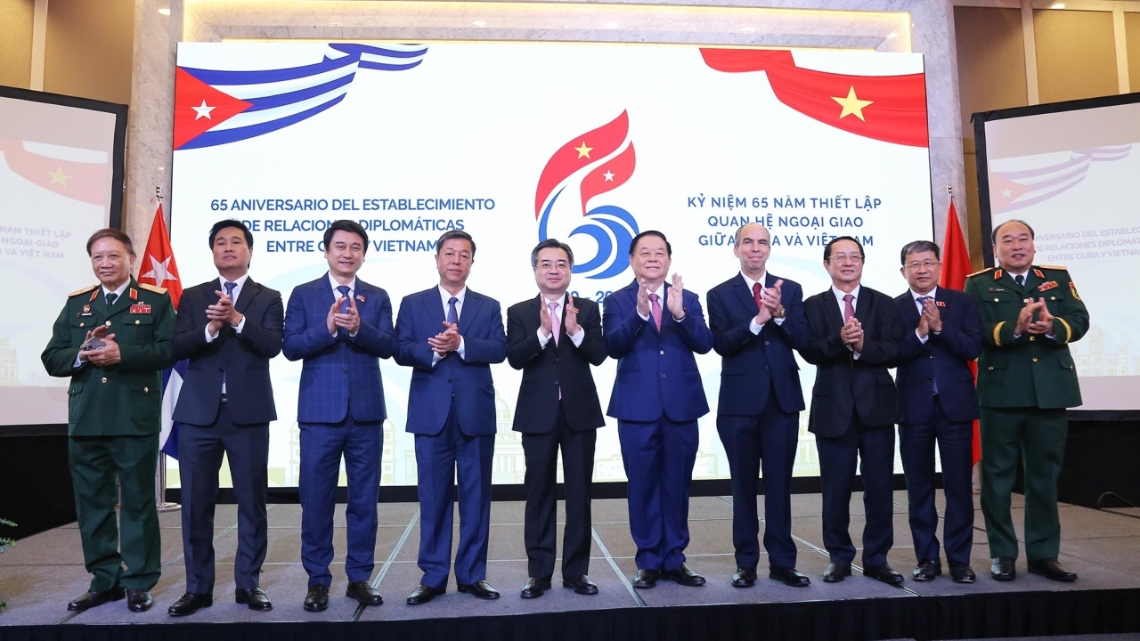 Kỷ niệm 65 năm thiết lập quan hệ ngoại giao Việt Nam-Cuba: Bồi đắp tình hữu nghị anh em thủy chung, son sắt