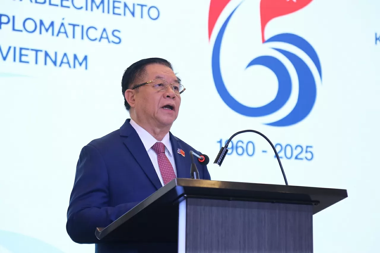 Đại tướng Nguyễn Trọng Nghĩa, Ủy viên Bộ Chính trị, Bí thư Trung ương Đảng, Chủ nhiệm Tổng cục Chính trị QĐND Việt Nam phát biểu tại buổi lễ. (Ảnh: Thành Long)