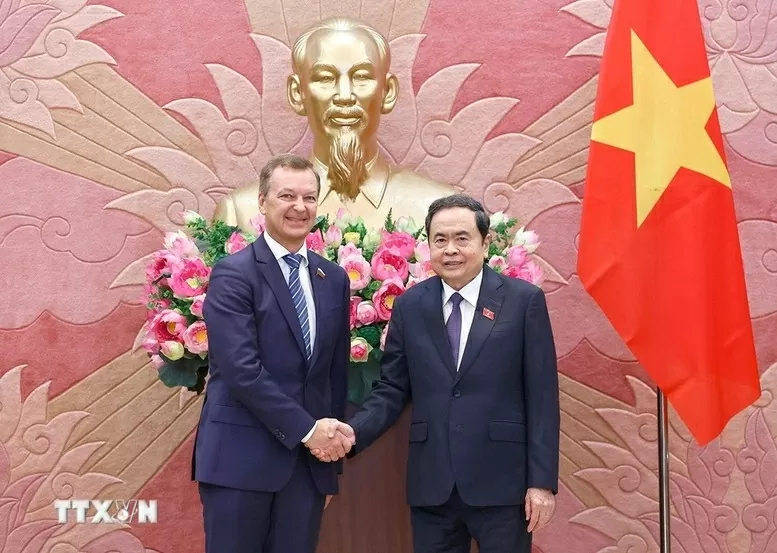 Chủ tịch Quốc hội Trần Thanh Mẫn tiếp Phó Chủ tịch Thứ nhất Hội đồng Liên bang Nga A. V. Yatskin