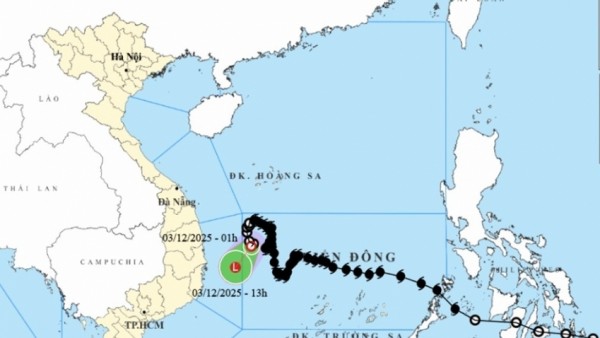 Áp thấp nhiệt đới di chuyển chậm theo hướng Nam Tây Nam; vùng biển ngoài khơi tỉnh Gia Lai - Đắk Lắk gió giật cấp 8, sóng cao 2-4m