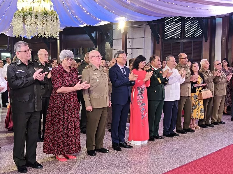 Lễ kỷ niệm 65 năm thiết lập quan hệ ngoại giao Việt Nam-Cuba tại La Habana Lễ kỷ niệm 65 năm thiết lập quan hệ ngoại giao Việt Nam-Cuba tại La Habana