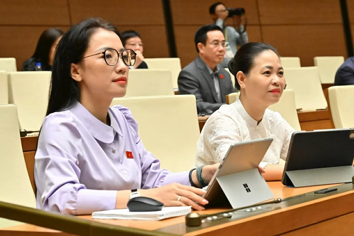 Kỳ họp thứ 10, Quốc hội khóa XV: Triển khai thực hiện các nghị quyết của Quốc hội về giám sát chuyên đề và chất vấn