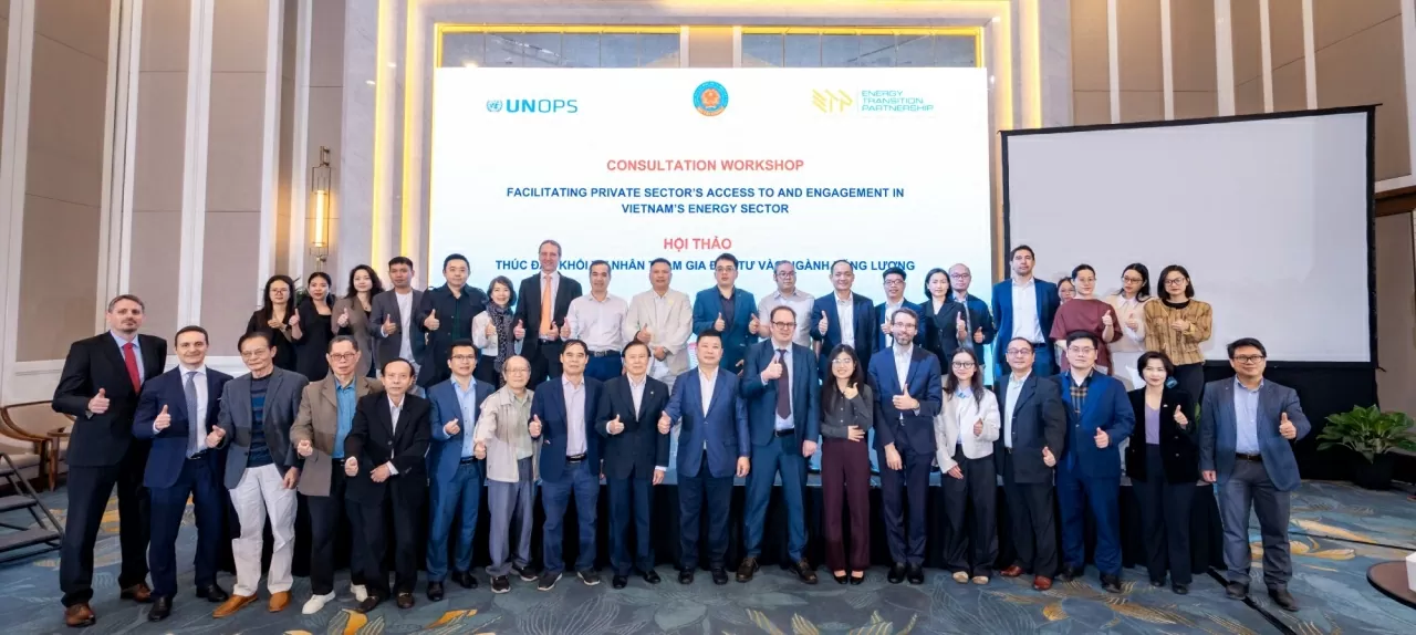 Thúc đẩy sự tham gia của khu vực tư nhân trong quá trình chuyển dịch năng lượng quốc gia Thúc đẩy sự tham gia của khu vực tư nhân trong quá trình chuyển dịch năng lượng quốc gia