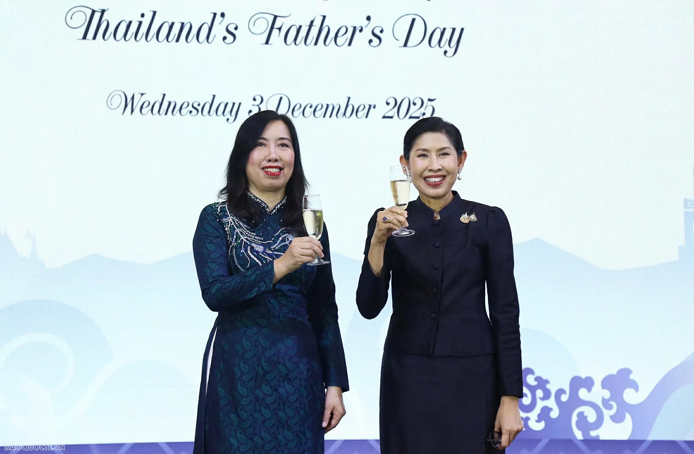 quốc khánh thái lan