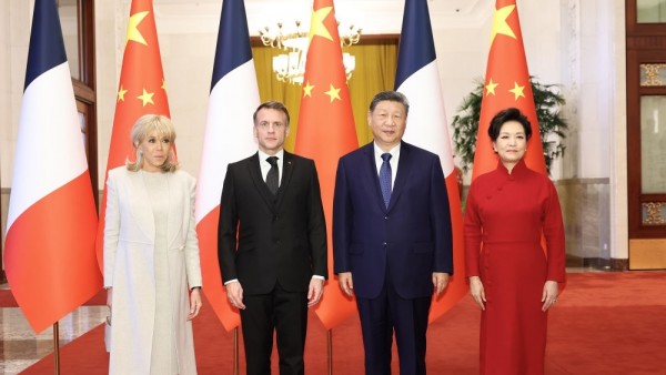 Tổng thống Pháp hội đàm với Chủ tịch Trung Quốc: Tìm kiếm tiếng nói của Bắc Kinh trong giải quyết xung đột Ukraine, vấn đề thương mại là trọng tâm