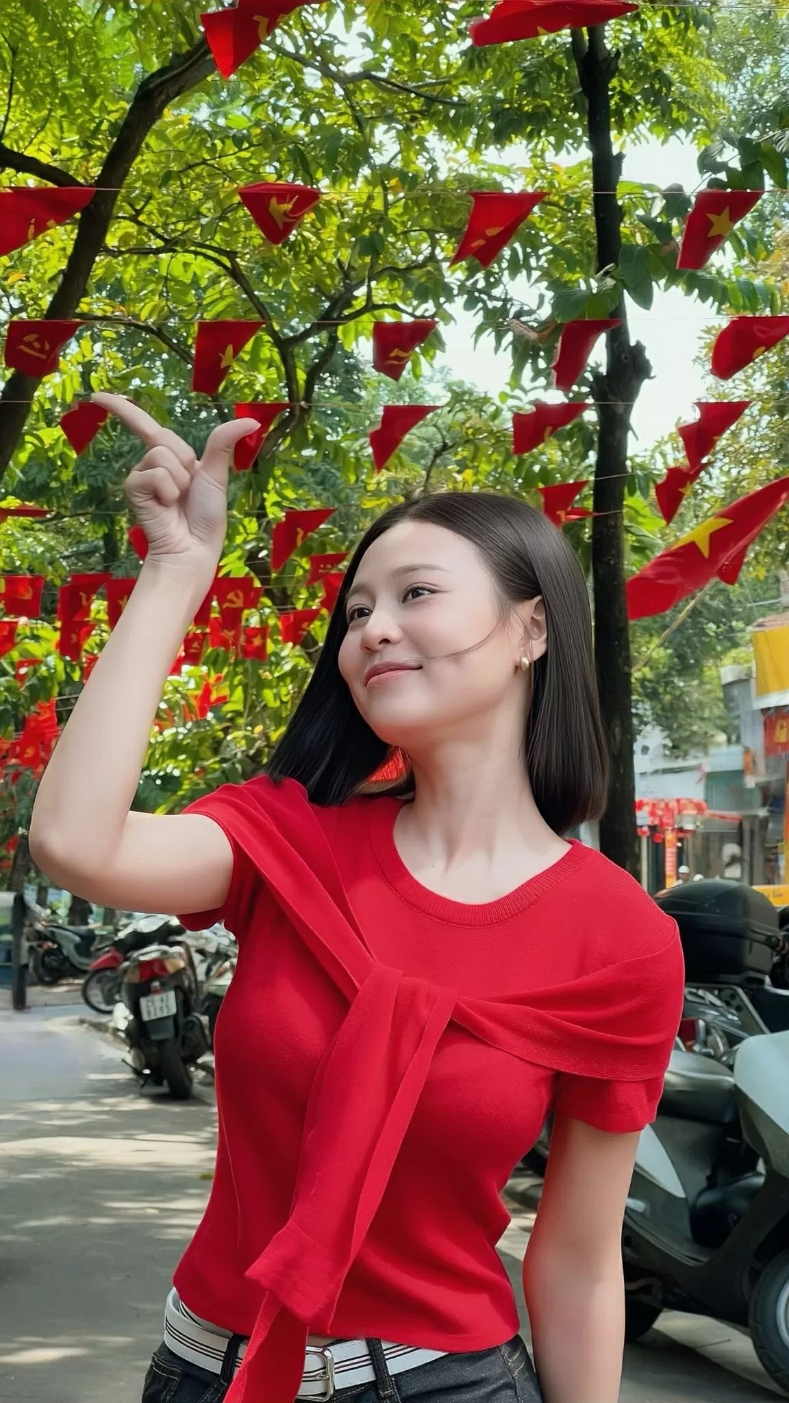 Nhan sắc diễn viên Quỳnh Châu phim Cách em 1 milimet