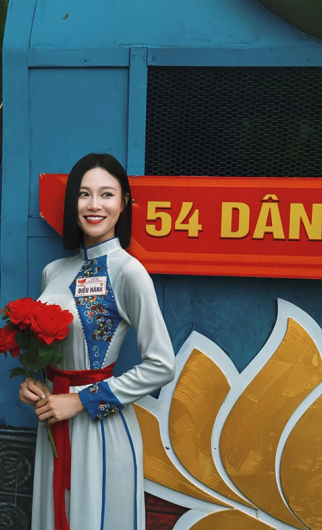 Nhan sắc diễn viên Quỳnh Châu phim Cách em 1 milimet