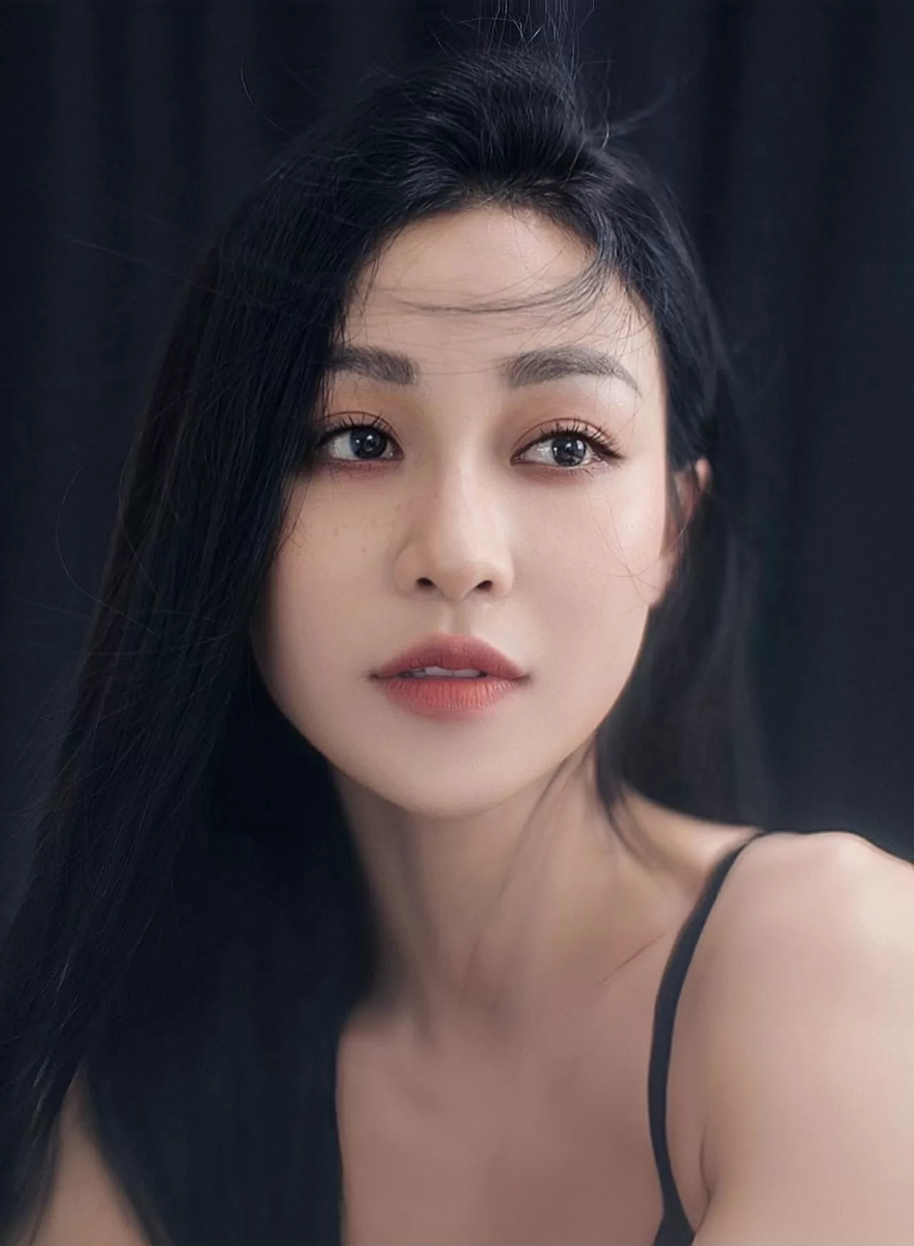 Nhan sắc diễn viên Quỳnh Châu phim Cách em 1 milimet