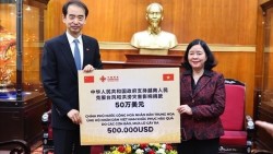 Chính phủ Trung Quốc hỗ trợ Việt Nam 500.000 USD khắc phục hậu quả mưa lũ