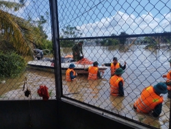 Tỉnh Lâm Đồng: Mưa lớn kéo dài, nước lũ dâng cao, thực hiện di dời nhiều hộ dân