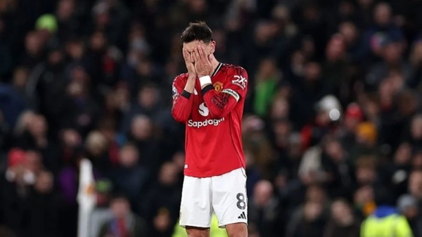 MU chia điểm với West Ham, Bruno Fernandes nối dài hai thống kê không mong muốn