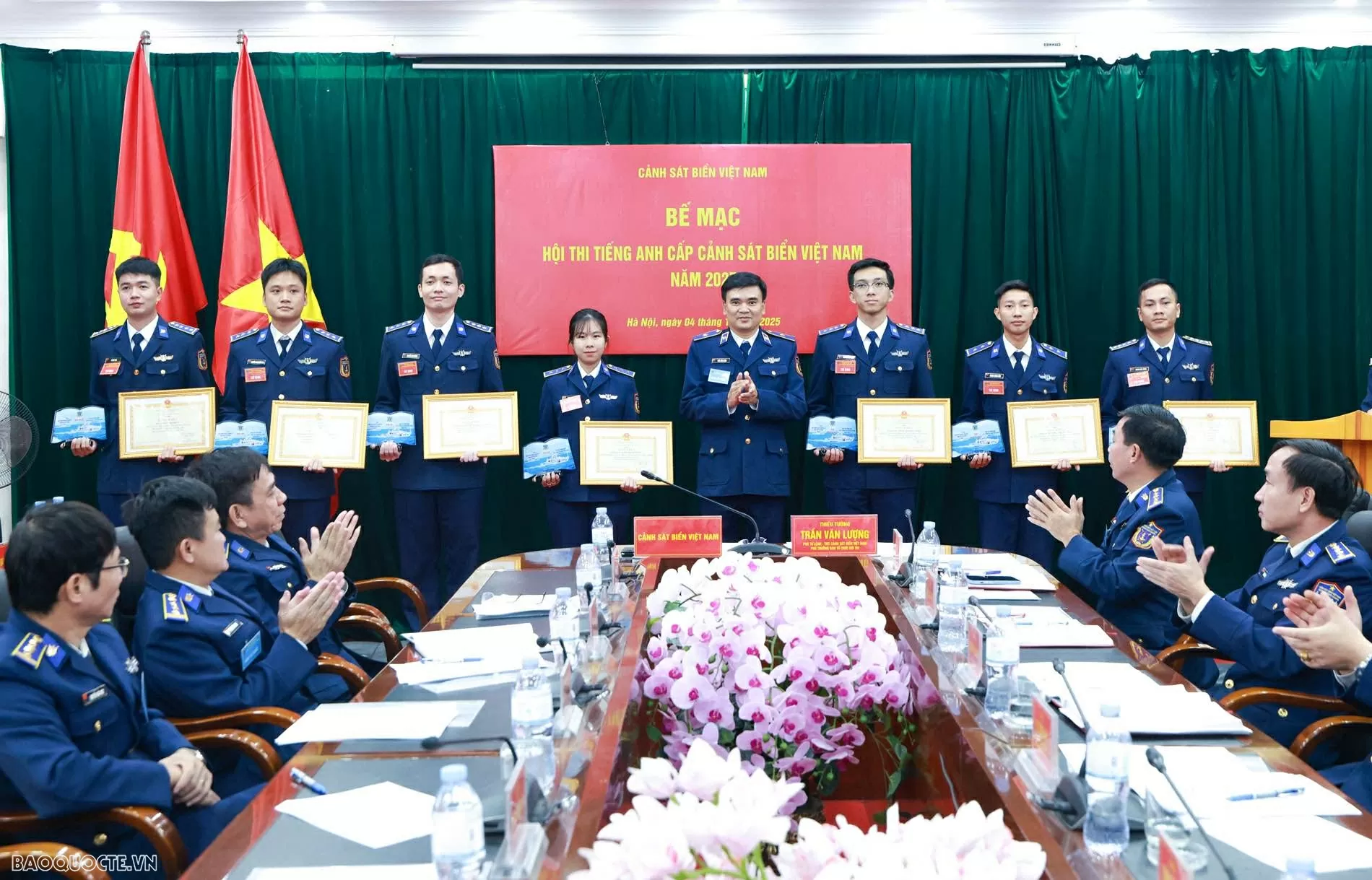 Cảnh sát biển Việt Nam: Thúc đẩy phong trào dạy và học tiếng Anh Cảnh sát biển Việt Nam: Thúc đẩy phong trào dạy và học tiếng Anh