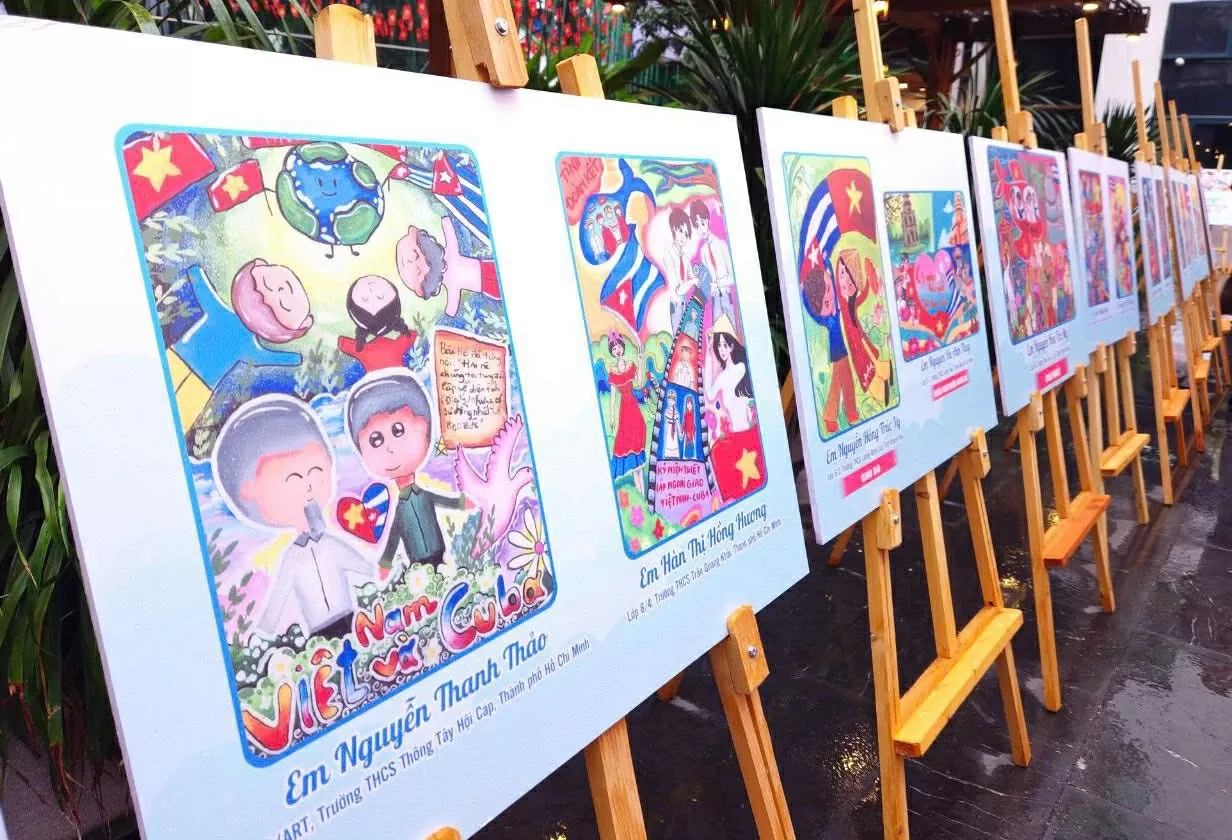 Triển lãm Nghĩa tình thủy chung: Tái hiện hành trình 65 năm quan hệ son sắt Việt Nam Cuba