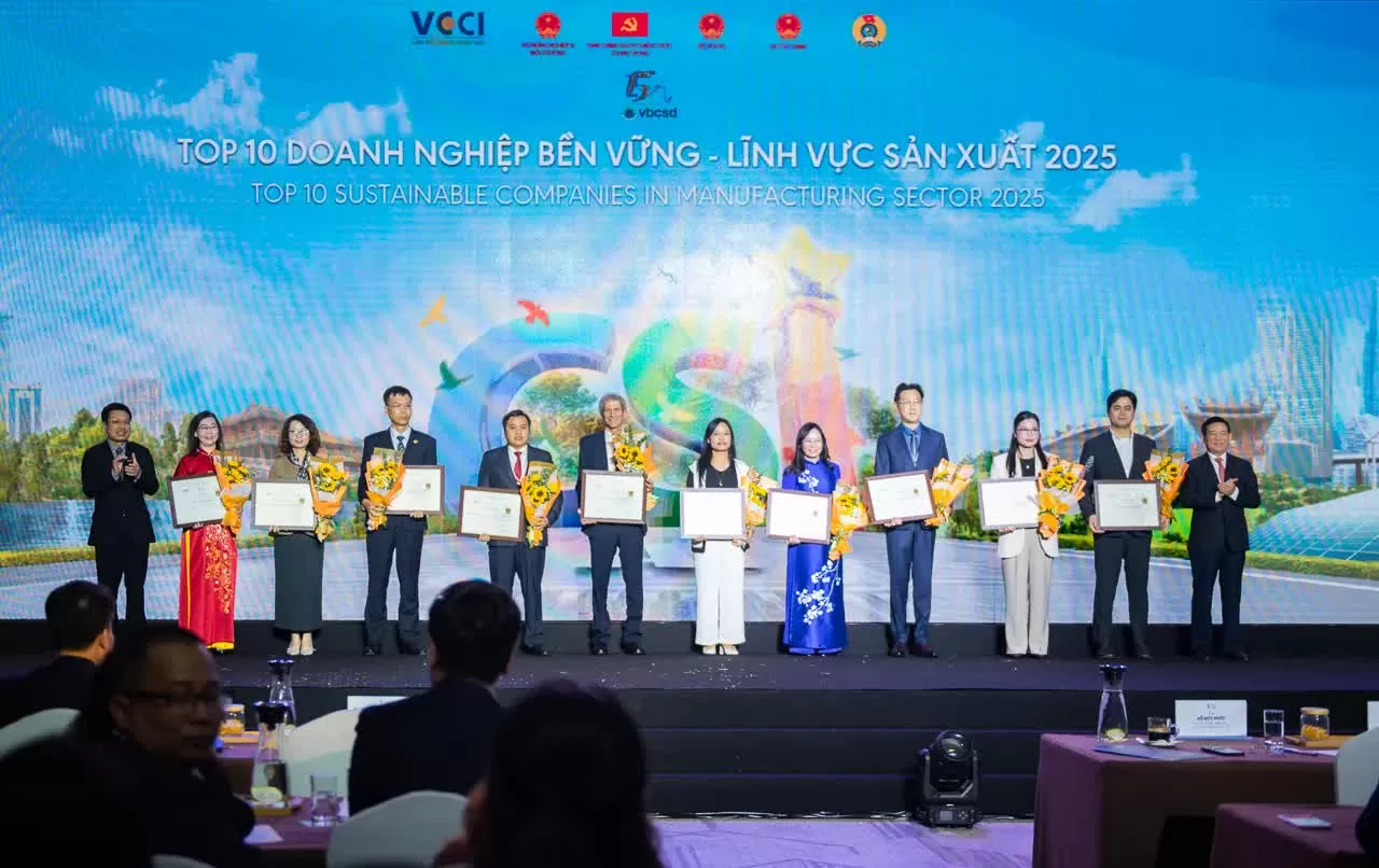 Chương trình CSI: 10 năm kiến tạo, bồi đắp nội lực doanh nghiệp Việt Chương trình CSI: 10 năm kiến tạo, bồi đắp nội lực doanh nghiệp Việt