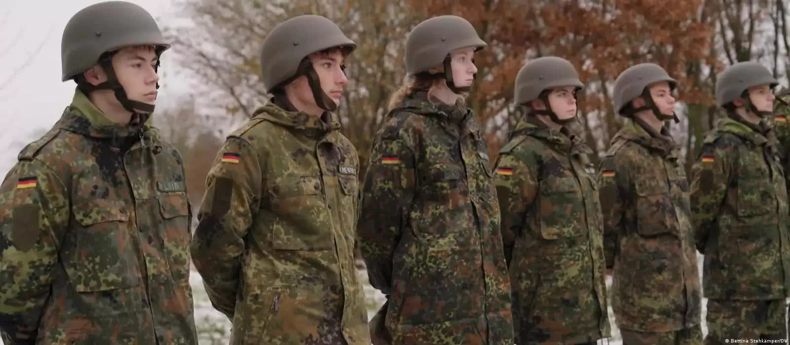 Quốc hội Đức thông qua luật nghĩa vụ quân sự mới, mở đường mở rộng quân đội