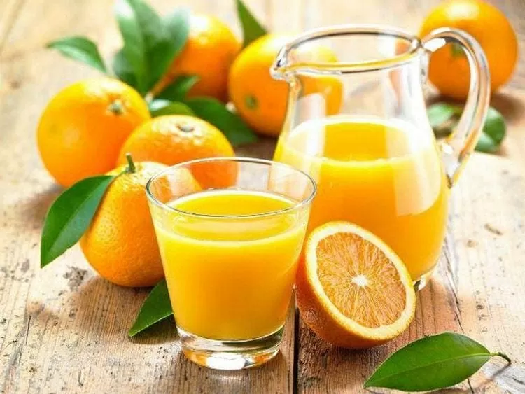 Uống nước cam giúp giảm viêm, hỗ trợ chức năng mạch máu Uống nước cam giúp giảm viêm, hỗ trợ chức năng mạch máu