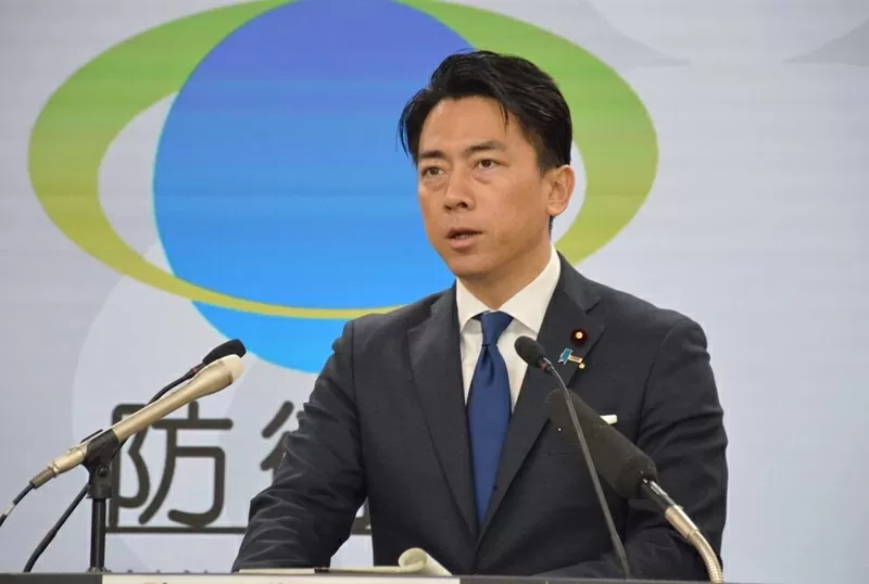 Tiêm kích Trung Quốc chiếu xạ radar vào tiêm kích Nhật Bản