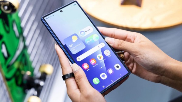 Samsung củng cố vị thế dẫn đầu thị trường điện thoại gập toàn cầu