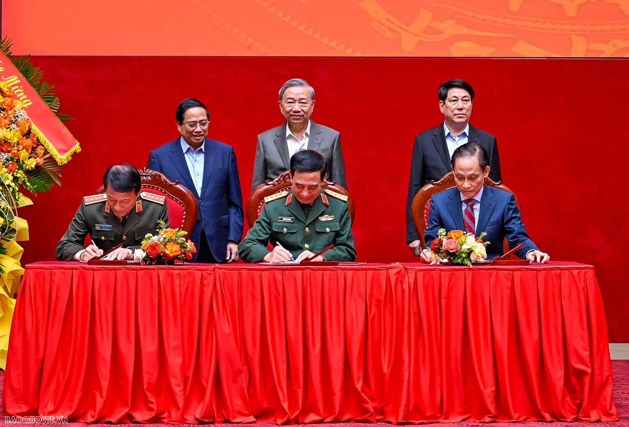 Bộ Quốc phòng, Bộ Công an và Bộ Ngoại giao ký Quy chế phối hợp công tác Bộ Quốc phòng, Bộ Công an và Bộ Ngoại giao ký Quy chế phối hợp công tác