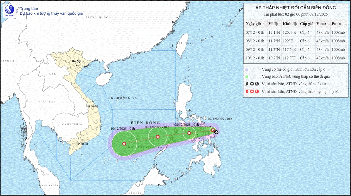 Dự báo thời tiết: Áp thấp nhiệt đới trên Biển Đông, di chuyển theo hướng Tây Tây Bắc