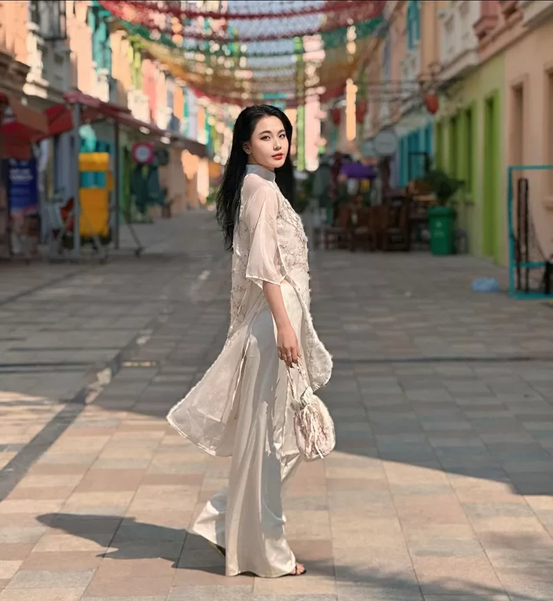 Nguyễn Lê Hồng Minh.