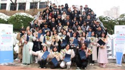 Cầu nối văn hóa của du học sinh Việt Nam tại Hàn Quốc