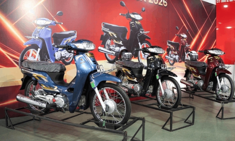 Lô xe Honda Dream 2026 chính thức cập bến Việt Nam, giá từ 100 triệu đồng