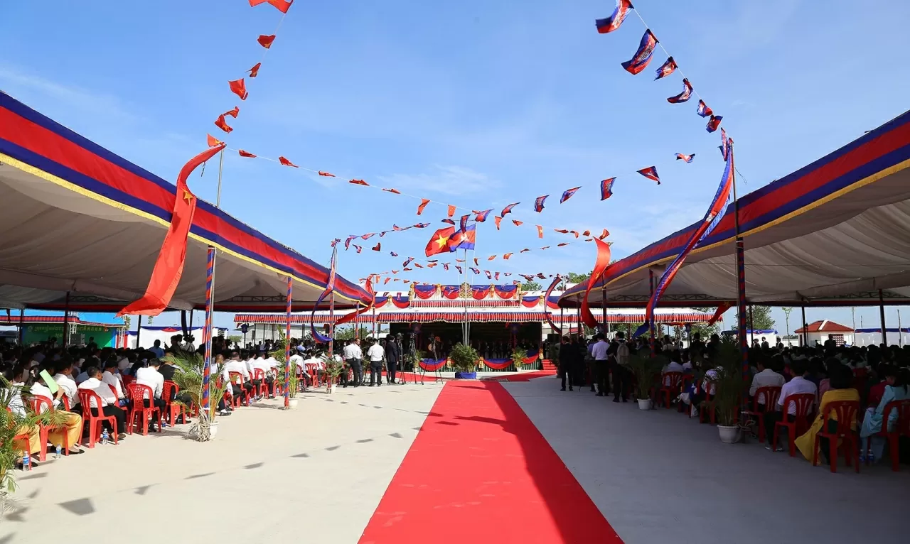 Toàn cảnh Lễ khai trương Cặp cửa khẩu quốc tế Tân Nam - Meun Chey. (Ảnh: Thành Long)