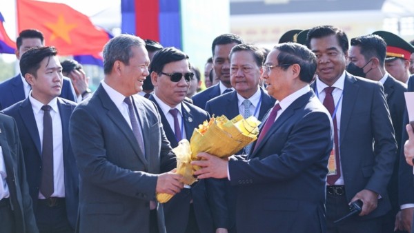 Việt Nam – Campuchia tăng cường hợp tác: Khánh thành cửa khẩu quốc tế Tân Nam – Meun Chey và định hướng hợp tác '5 tăng cường'