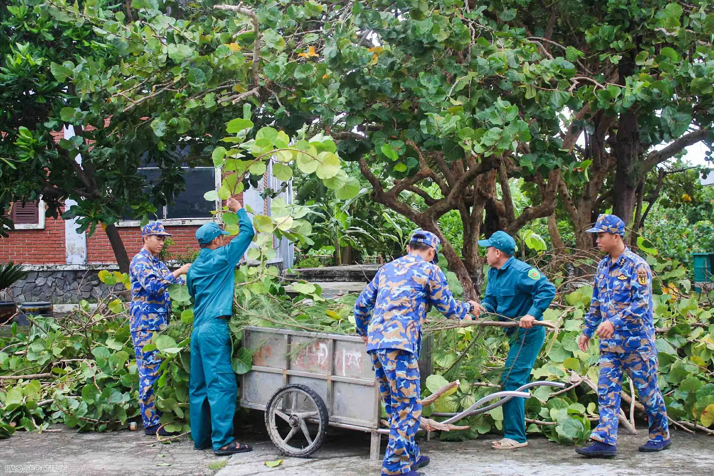 Đặc khu Trường Sa triển khai nhiều biện pháp ứng phó áp thấp nhiệt đới