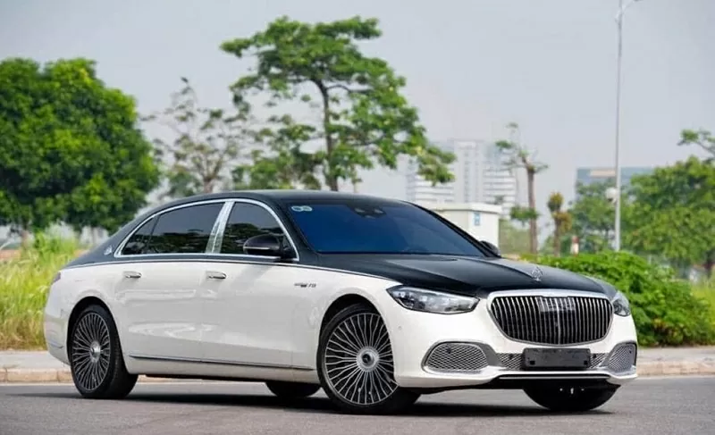Cập nhật bảng giá xe hãng Mercedes mới nhất tháng 12/2025.