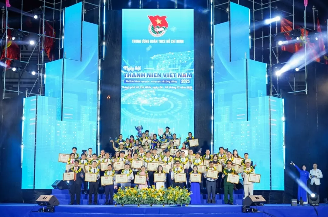 6 ngôi sao sáng của PetroVietnam tại Lễ trao giải Tuổi trẻ sáng tạo toàn quốc năm 2025