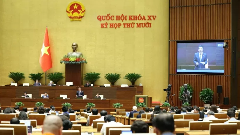 Quốc hội biểu quyết thông qua các luật và nghị quyết trong ngày 10 và 11/12