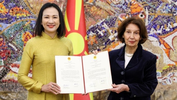 Ambassador Nguyen Thi Minh Nguyet presents Credentials in North Macedonia, promoting bilateral cooperation