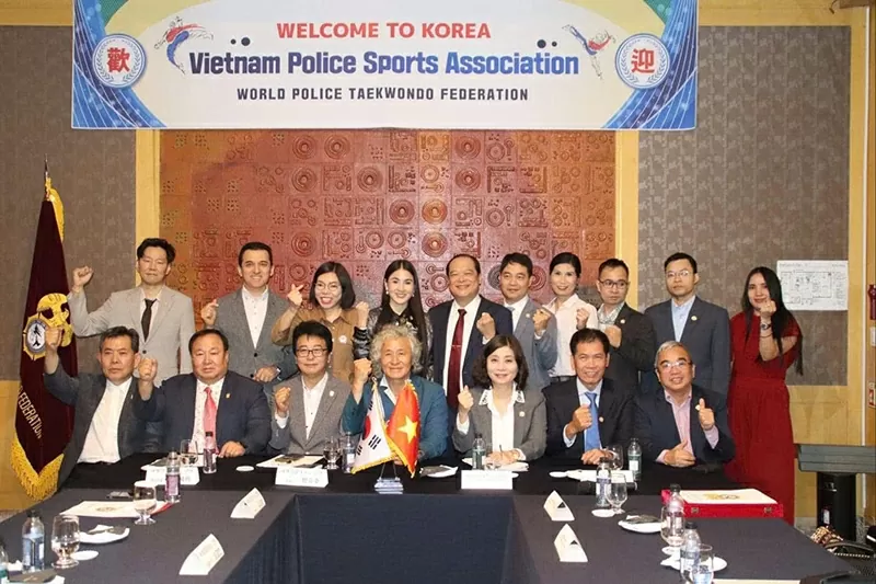 Với tư cách đại diện Việt Nam, Hồ Như Quỳnh tiếp cận mạng lưới chuyên gia quốc tế và tìm hiểu các chương trình đào tạo chuẩn hóa toàn cầu.