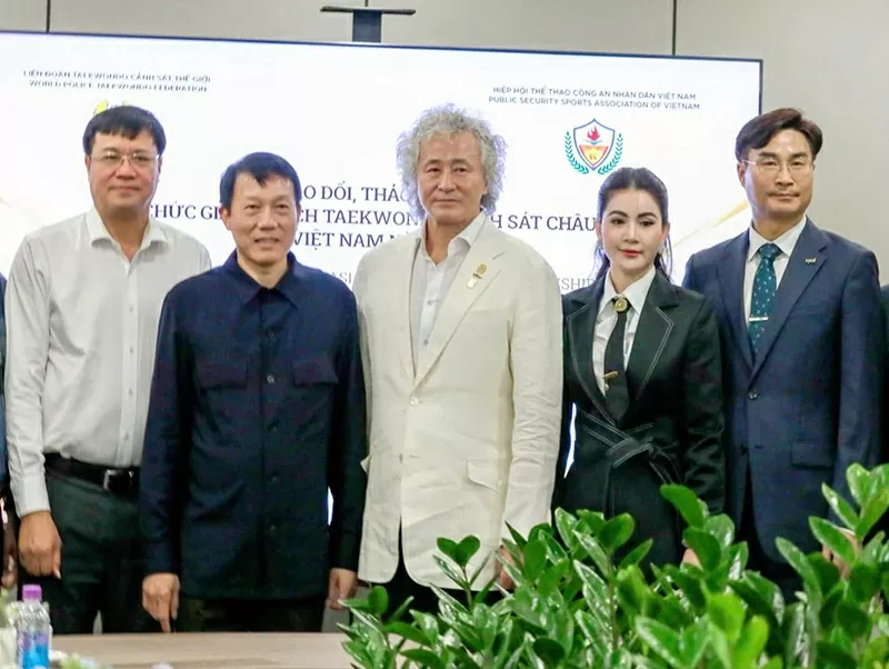Hoa hậu Doanh nhân Hồ Như Quỳnh sẽ đảm nhiệm nhiều trọng trách quan trọng trong vai trò Đại sứ Toàn cầu GTTF tại Việt Nam. Hoa hậu Doanh nhân Hồ Như Quỳnh sẽ đảm nhiệm nhiều trọng trách quan trọng trong vai trò Đại sứ Toàn cầu GTTF tại Việt Nam.