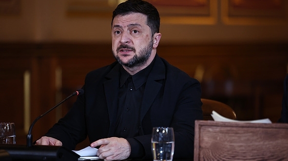 Tổng thống Ukraine thừa nhận điều cay đắng: Đường gia nhập NATO bị đóng, không đủ sức giành lại Crimea