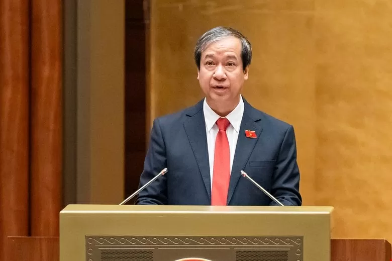 Quốc hội đồng ý bỏ bằng tốt nghiệp THCS, thống nhất bộ sách giáo khoa dùng chung Quốc hội đồng ý bỏ bằng tốt nghiệp THCS, thống nhất bộ sách giáo khoa dùng chung