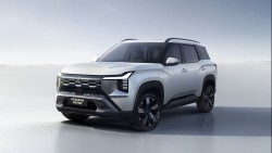 Cập nhật bảng giá xe hãng Mitsubishi mới nhất tháng 12/2025