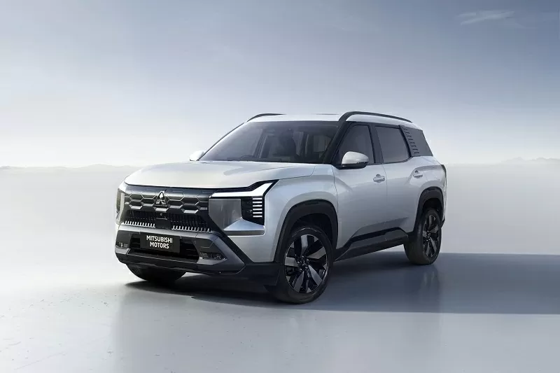 Cập nhật bảng giá xe hãng Mitsubishi mới nhất tháng 12/2025.