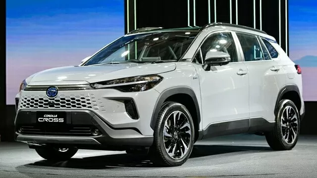 Top 5 mẫu xe hybrid bán chạy nhất tháng 112025 Toyota Corolla Cross HEV vươn lên vị trí đầu bảng.