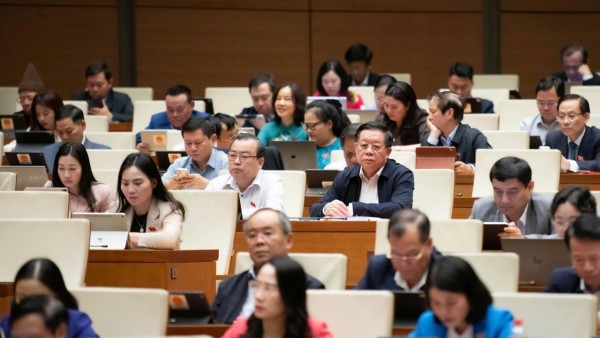 Quốc hội thông qua Luật Viên chức (sửa đổi): Nhiều quyền lợi mới cho viên chức