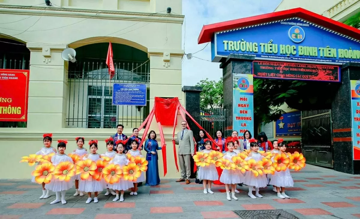 Trường Tiểu học Đinh Tiên Hoàng (Hải Phòng) đón nhận danh hiệu Label FrancÉducation: Mở cánh cửa mới cho học sinh trong thời đại mới