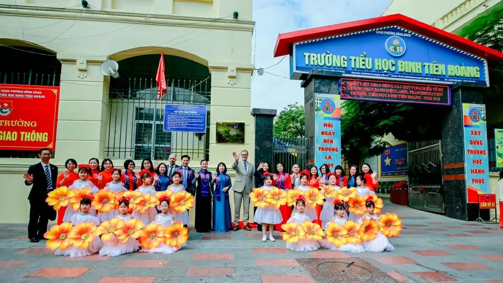 Trường Tiểu học Đinh Tiên Hoàng (Hải Phòng) đón nhận danh hiệu Label FrancÉducation: Mở cánh cửa mới cho học sinh trong thời đại mới