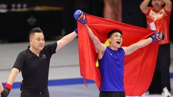 Liên tiếp giành Huy chương Vàng, Việt Nam lên top 2 bảng tổng sắp huy chương SEA Games 33