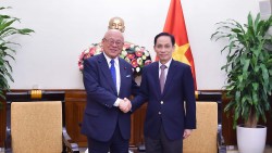 Bộ trưởng Ngoại giao Lê Hoài Trung tiếp Cố vấn đặc biệt Liên minh nghị sĩ hữu nghị Nhật-Việt